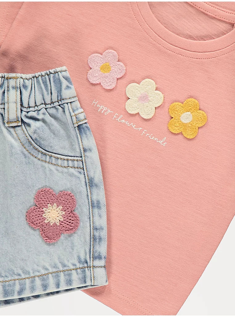 Crochet Flower T-Shirt and Denim Shorts Outfit