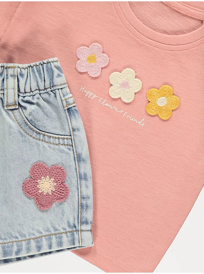 Crochet Flower T-Shirt and Denim Shorts Outfit