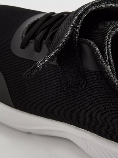 Low-Top Trainers