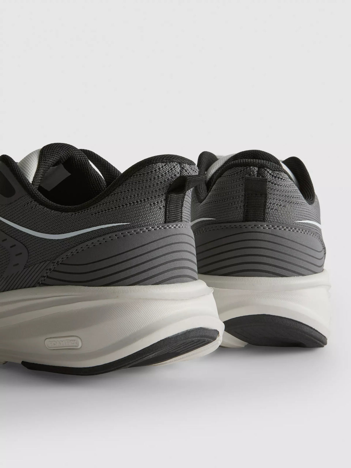 FoamFlex Trainers