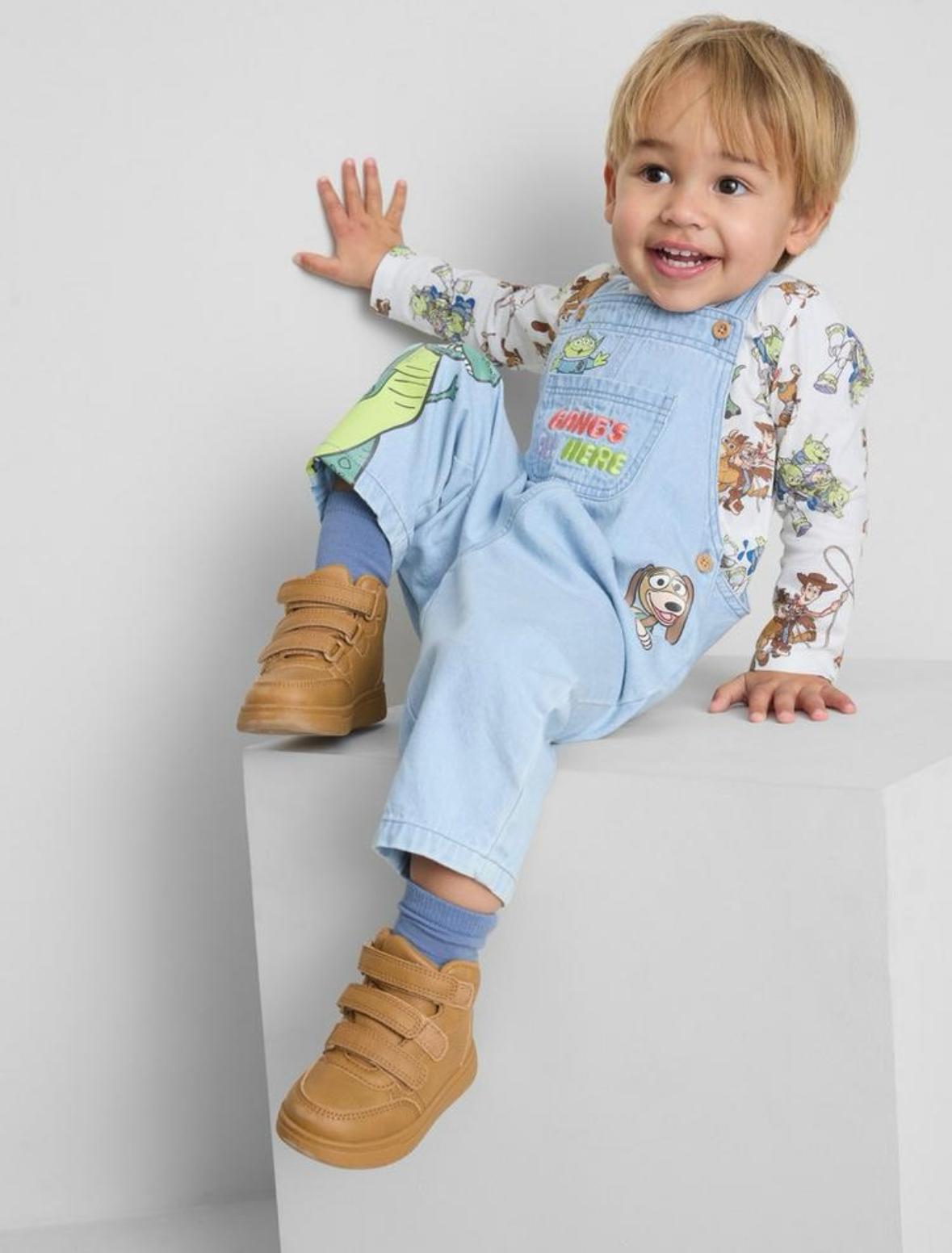 2 Piece Pixar Dungarees Set
